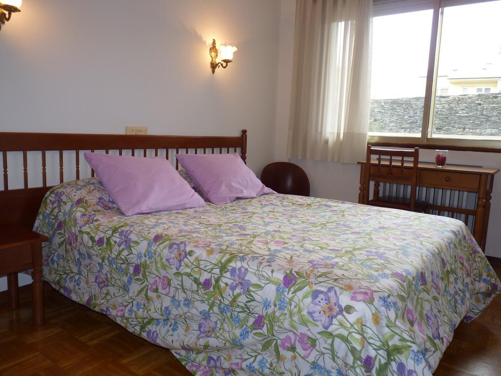 Hotel Espana Lugo Pokoj fotografie